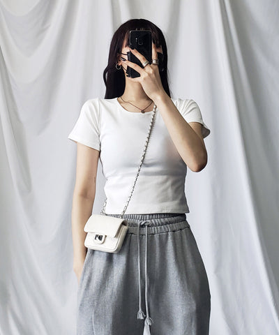 【 ５color 】カットアウトバックスリットクロップドＴシャツ
