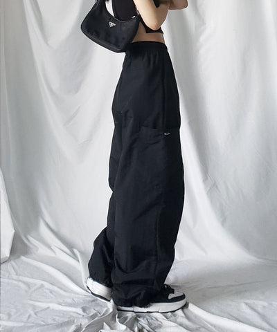 【 裾絞れる２way 】シャーリングアンバランスデザインナイロンカーゴパンツ【 韓国製 】