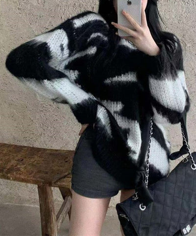 モヘアライクオーバーサイズゼブラニット