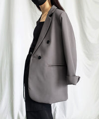 M / GRAY