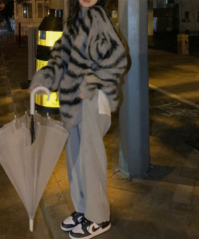 ビッグシルエットモヘアライクゼブラニット ／ big silhouette mohair like zebra knit