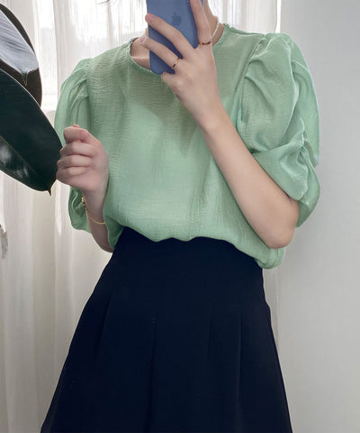 【 5color 】シャーリングパフスリーブグロッシーシアーブラウス